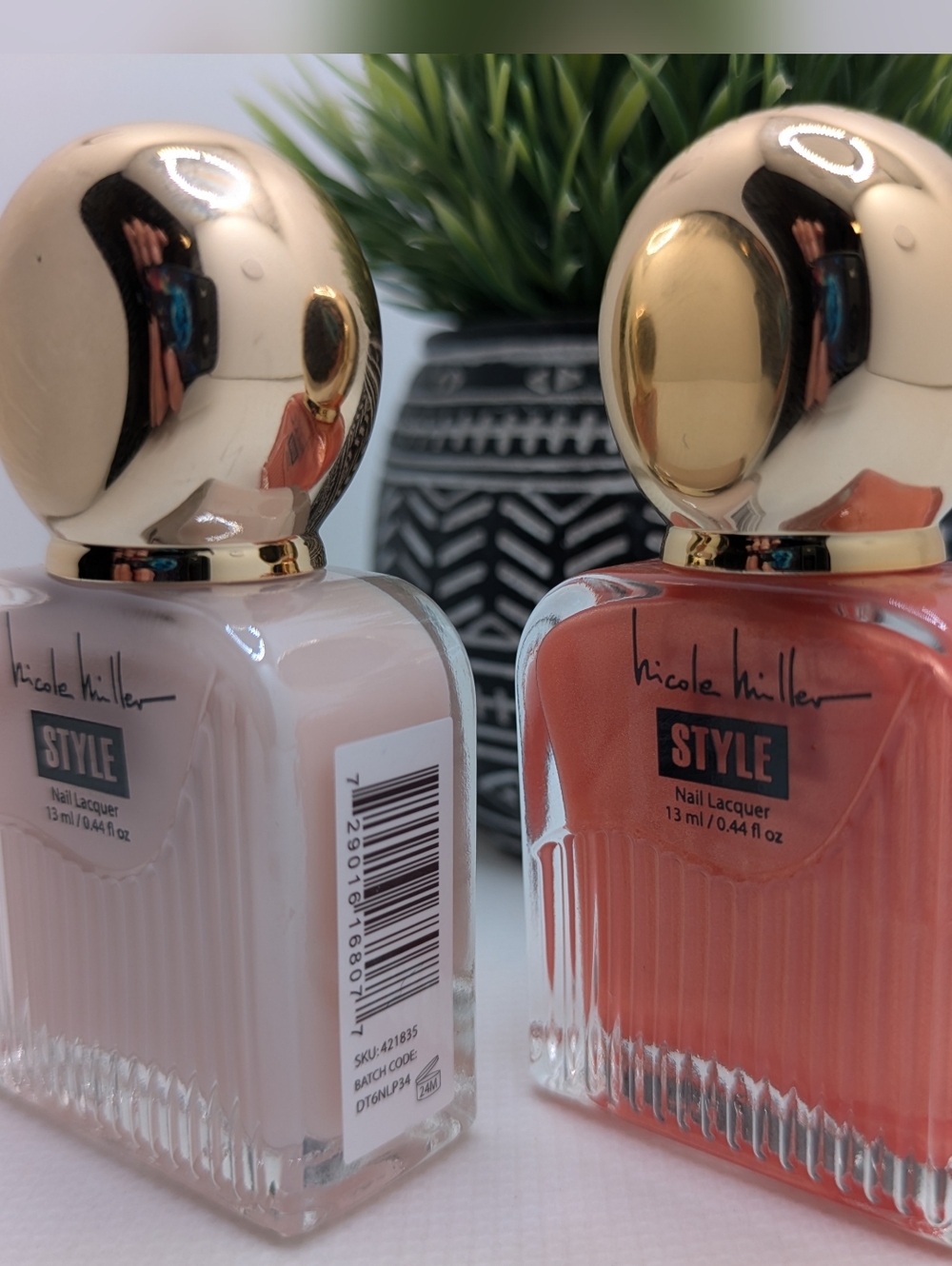 Nicole Miller STYLE Nail Lacquer Duo - Soft Pink & Coral-Orange - Picture 5 of 5